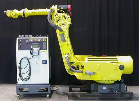 Fanuc S 430iR Industrial Robot RJ3 Controller 6 Axes Jointed