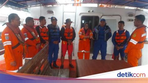 6 Nelayan Asal Tegal Terombang Ambing Di Laut Kapal Tenggelam Dihantam