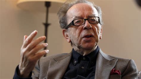 Ismail Kadare Biografia E Libri In Albania Letteraria