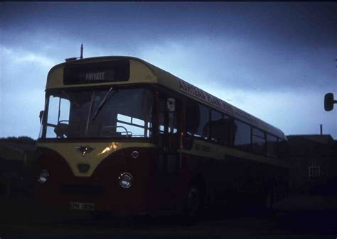 Red Rover Showbus Home Counties Bus Image Gallery