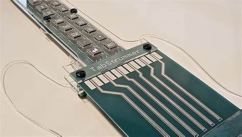 Гитара-синтезатор Tabstrummer (2 фото + видео) » 24Gadget.Ru :: Гаджеты ...