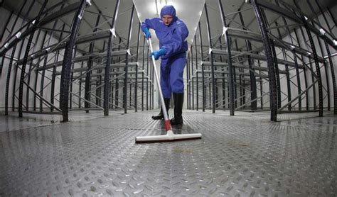 Why You Need Professional Warehouse Cleaning Services Joncowest