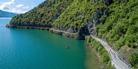 Spettacolo Domenica Sul Lago D Iseo Con Sarnico Lovere Run