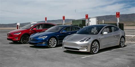 With Model 3 Anticipation High Tesla Is Still Selling Record Numbers Of Model S And X Electrek