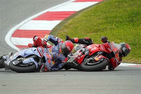 Marquez Dan Pecco Beda Pendapat Soal Crash Di Portimao Siapa Yang Salah