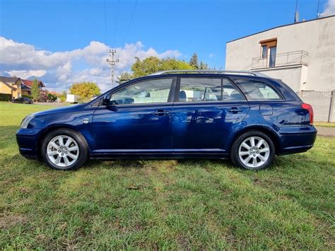 Toyota Avensis D Kombi Klima Alu Hak Zarejestrowana Szamotu Y Olx Pl