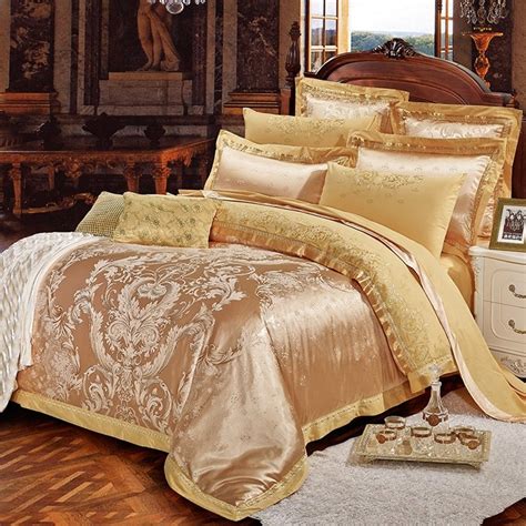 Luxury Gold Sparkle Rococo Pattern Abstract Design Royalty European