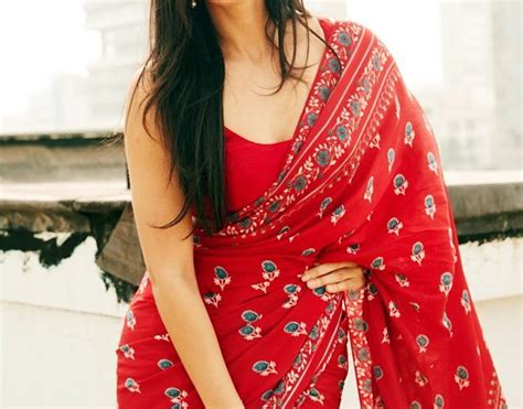 Katrina Kaif Looks Red Hot As She Flaunts Her Perfect Curves In Gorgeous Saree