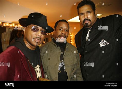 Members of the Sugarhill Gang at the 2006 Mixtape awards at the Apollo ...