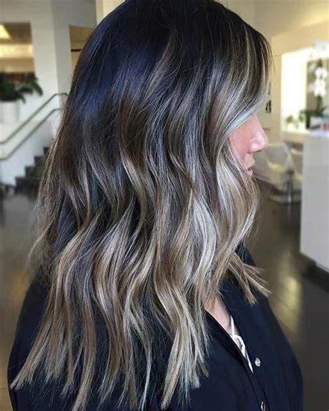 Summery Icy Blonde Balayage Blackhairideas Brown Blonde Hair Brown