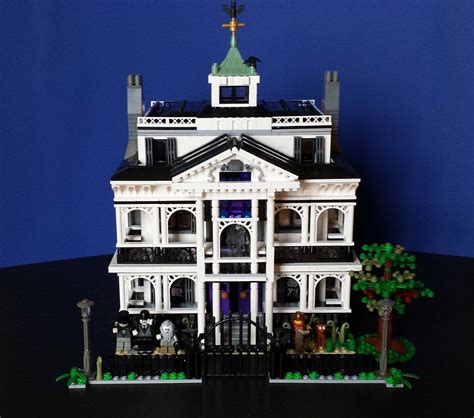 MOC Disneyland's Haunted Mansion : lego