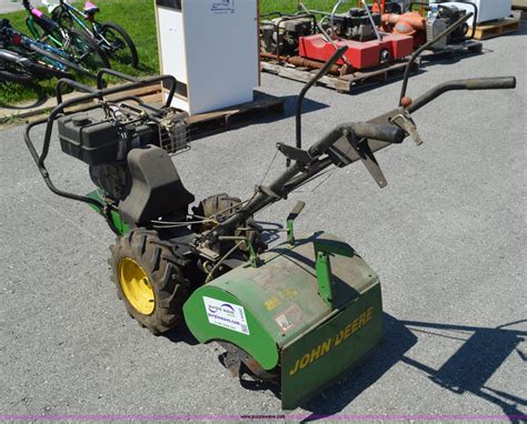 John Deere 820r Rear Tine Tiller In North Kansas City Mo Item I4502 Sold Purple Wave