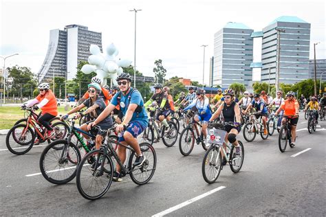 Mais De 500 Pessoas Participam De Pedal Da Paz Em Porto Alegre No Dia