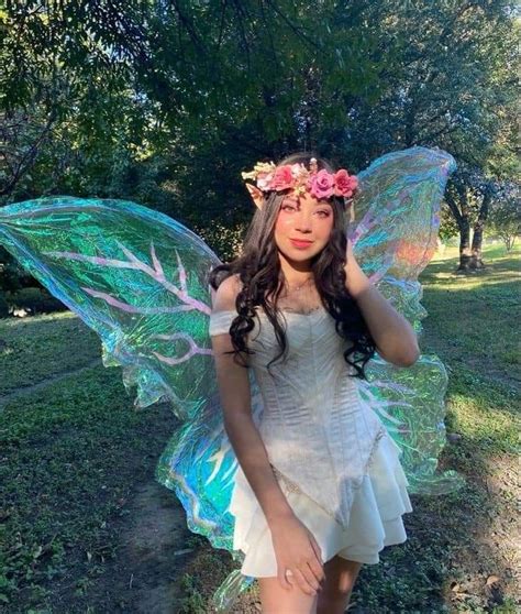 Pin De Maddy Brocato En Mardi Gras Things W Wings Disfraz De Hada