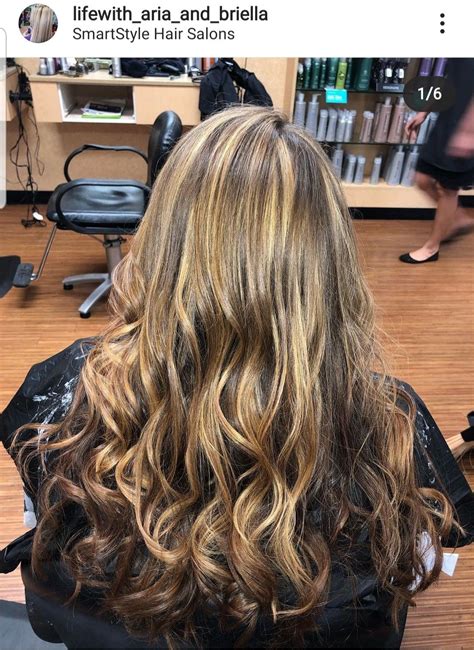 Golden Honey Blonde Highlights And Loose Curls Honey Blonde