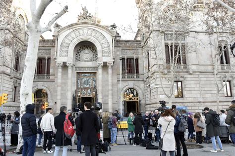 Las fotos de Dani Alves en el juicio por presunta violación