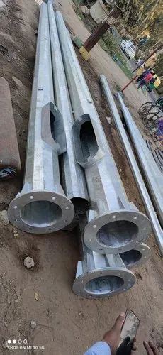 Mtr Hot Dip Galvanized Confire High Mast Lighting Pole For Highway At Piece In