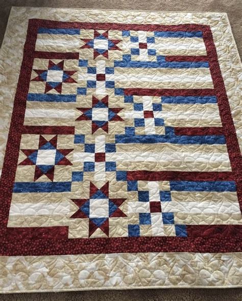 Pin By Debbie Versnik On Quilts Of Valor In Traditional Quilts