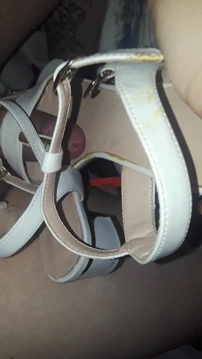 Playing With Her Sandals Gay Amateur Amateur Porn Xhamster