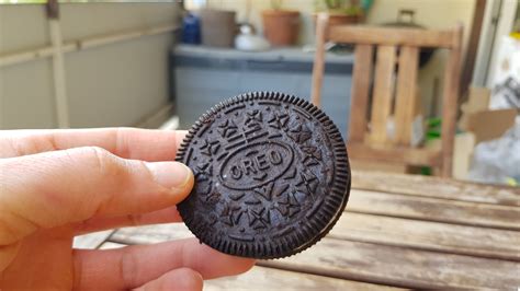 Eistest Oreo Eis Sandwich Klebrig Kalt Und Gar Nicht So Verkehrt