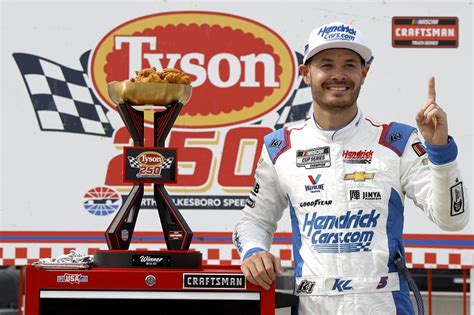 Kyle Larson Wins First Nascar North Wilkesboro Race Since The