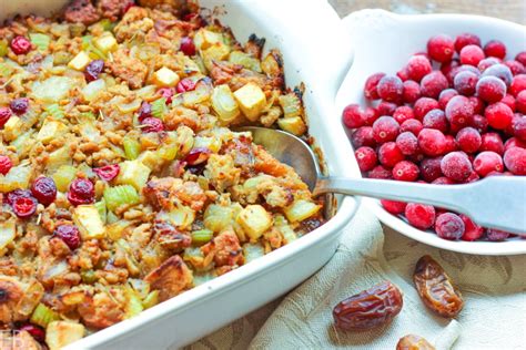 Paleo Thanksgiving Stuffing Recipes Oh Snap Let S Eat