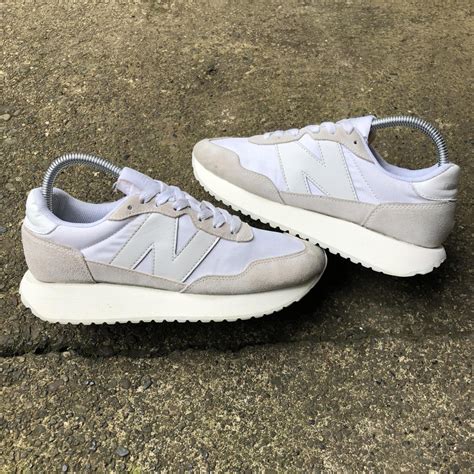 NEW BALANCE 237, Women's Fashion, Footwear, Sneakers on Carousell