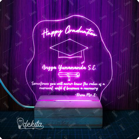 Jual Custom 3D Akrilik LED Wisuda Plakat Lampu Tidur Kelulusan Gift