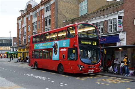 Metroline Vw Lk Aeu On Route E Hassaanhc Flickr