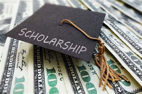 50 Best Scholarships For Nurse Practitioner Degree Programs