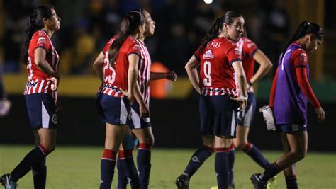 Chivas Devuelve Beneficios A Jugadoras De Liga MX Femenil Mediotiempo