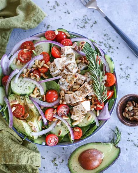 Greek Salad With Chicken