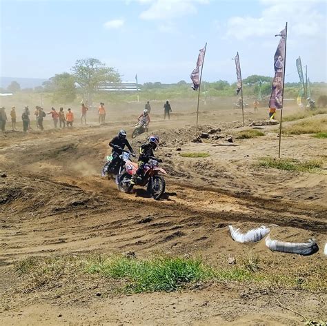 Croser Australia Bangga Promosikan MXGP Di Sumbawa Berita NTB Terkini