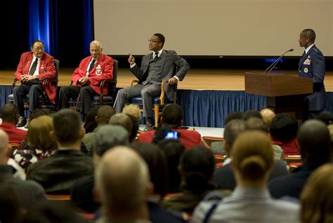 Airmen screen Tuskegee Airmen documentary at Pentagon > Air Force ...