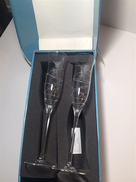 Pair Nambe Crystal Champagne Flutes 5301 Glasses 11 Etched Swirl