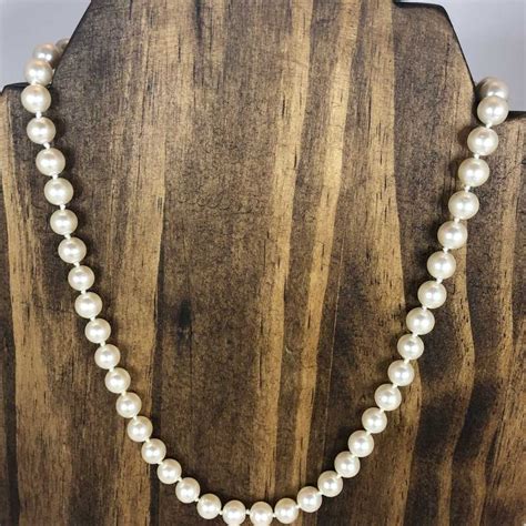 Vintage Faux Pearl Necklace Marked Japan Drop D Gem