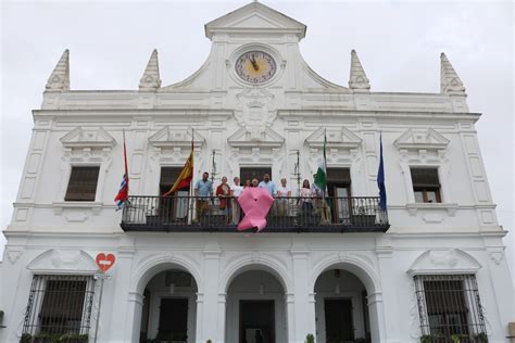 El Ayuntamiento Y La Aecc De Cartaya Hacen Un Llamamiento A La