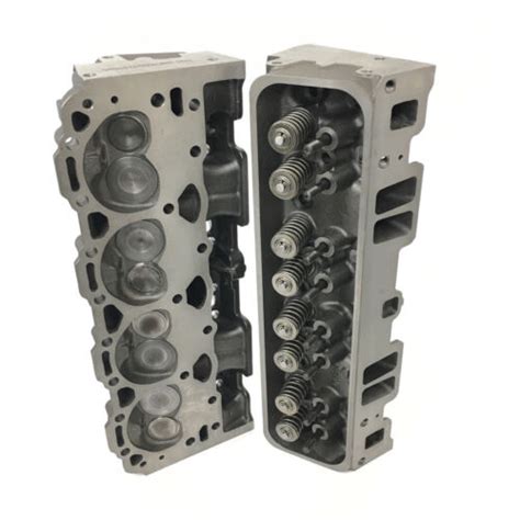 New Chevrolet Chevy Gm Marine 57l 350 Vortec Cylinder Heads 906 062