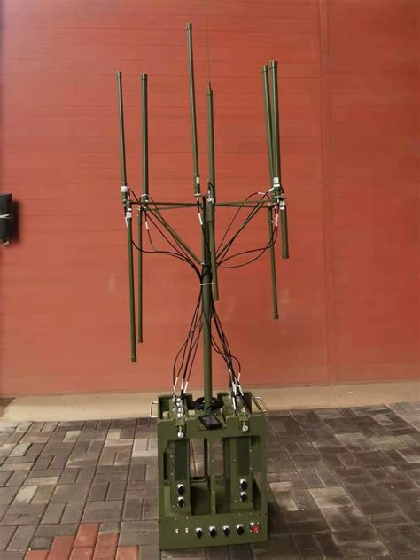 Omni Directional Portable RCIED Jammer 20MHz 6GHz Frequency