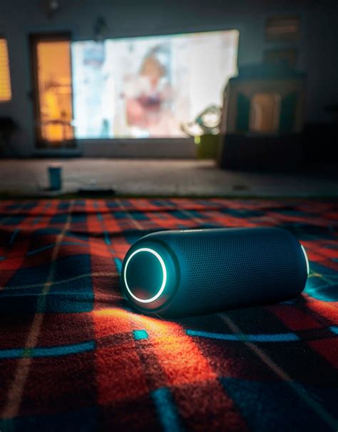 Портативная колонка LG XBOOM Go PL7 - купить, цены | LG RU