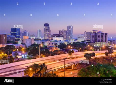 St. Petersburg, Florida, USA downtown skyline Stock Photo - Alamy