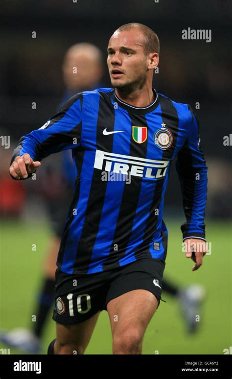 Stadio Giuseppe Meazza Wesley Sneijder Hi Res Stock Photography And