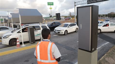 Oab Ce Cobran A Por Estacionar No Meio Fio Do Aeroporto Ter Dura O