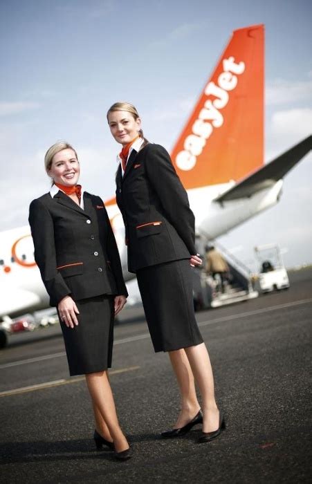 Easyjet Cabin Crew Easy Jet Flight Attendant Uniform Airline Cabin Crew