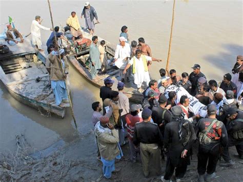 Larkana Boat Capsize Five More Bodies Fished Out From Indus