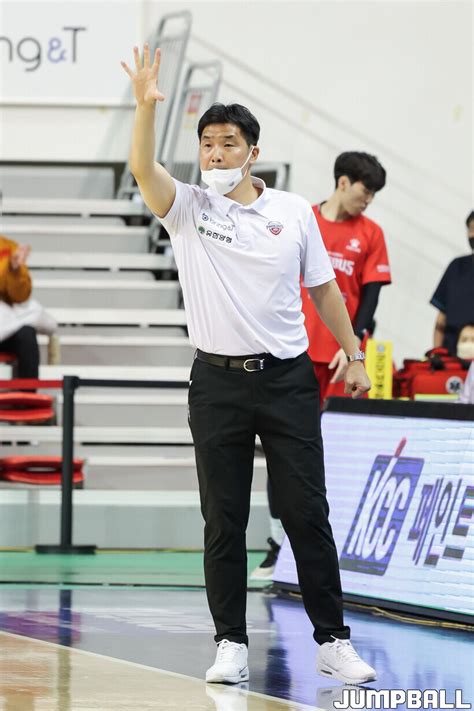 게임브리핑 ‘김동준 엔트리 제외 조동현 감독 “김태완에게 기회 주고 싶었다”