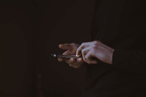 gambar mobile tangan cahaya teknologi fotografi gitar jari