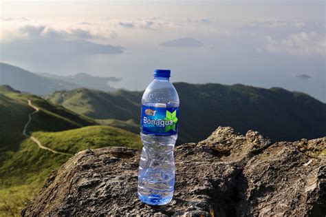 Why You Should Drink More Mineral Water - foodisinthehouse.com