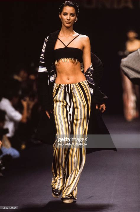 Christy Turlington Au D Fil Sonia Rykiel Pr T Porter Collection