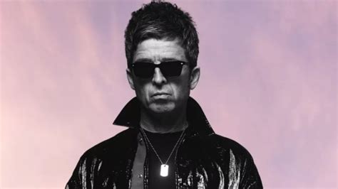 Noel Gallagher High Flying Birds D Voile Le Clip De Council Skies